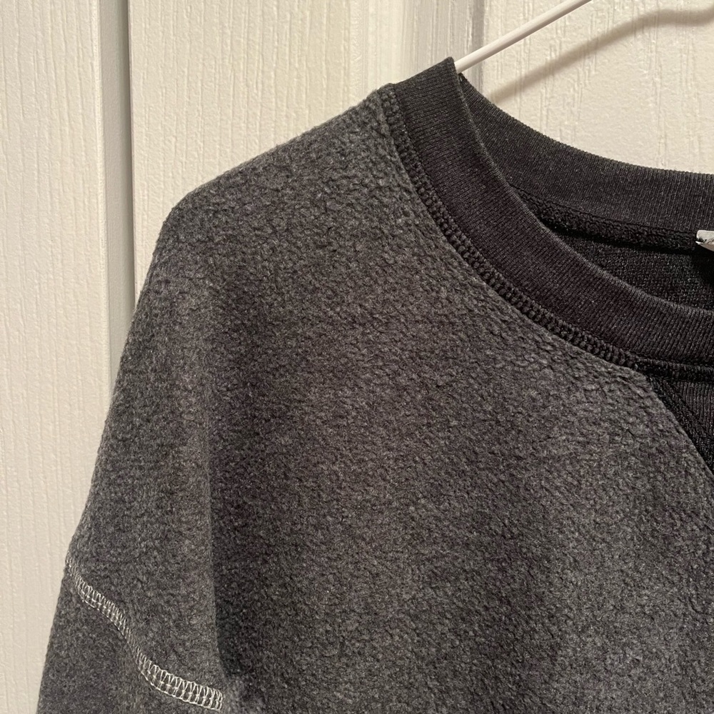 American Eagle Inside Out Tie Dye Sweatshirt - Picture 4 of 6